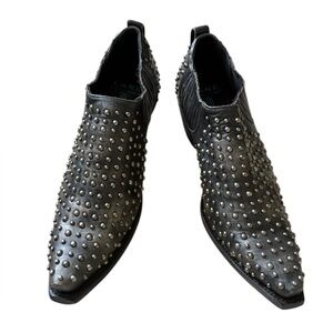 Lane Black Studded Leather Western Cowgirl Ankle Booties Turquoise Soles Sz 9.5